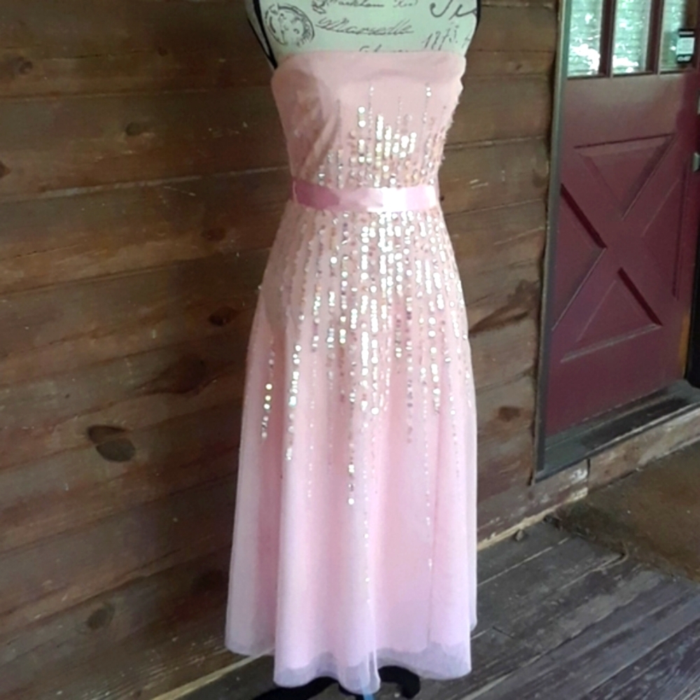 BCBGMAXAZRIA party or prom dress pink retro - Picture 2 of 8